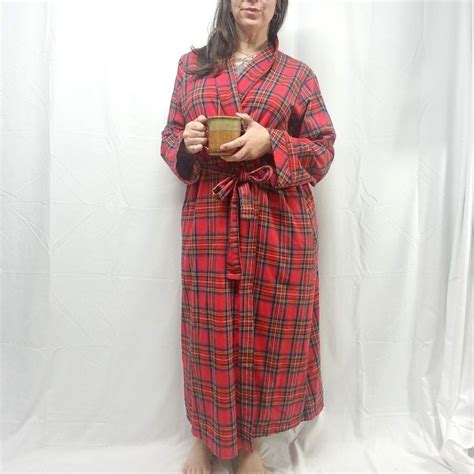 Usa Made Vermont Country Store Red Stewart Plaid Cotton Flannel Robe