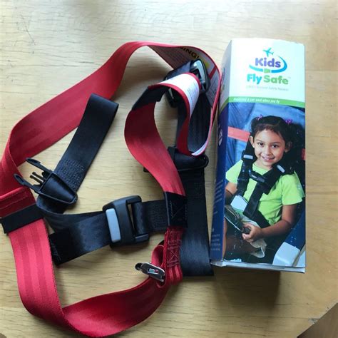 Kids Fly Safe Cares Airplane Safety Harness 兒童＆孕婦用品 洗澡及換尿片 洗澡及換尿片
