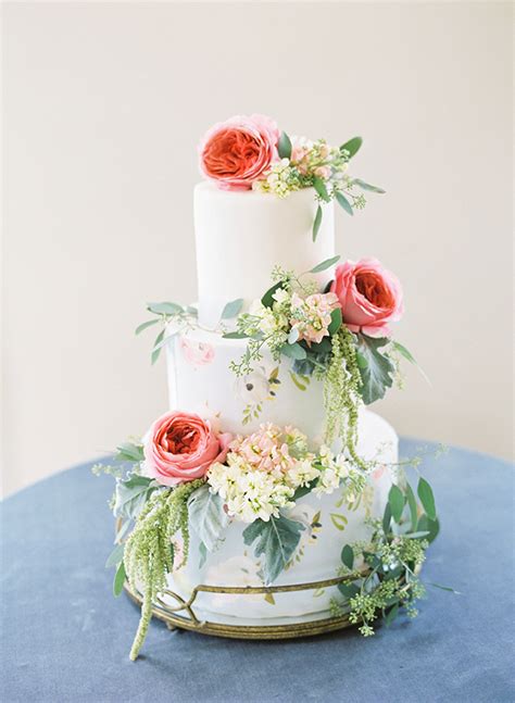 12 Fun Floral Spring Wedding Cakes Inspired By This