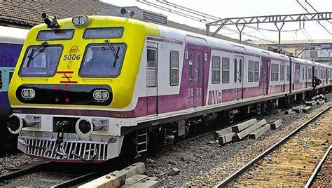 Mumbai Local Trains For All Decision By Jan End Or Early Feb