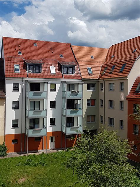 Die wohnung ist eine 90 quadratmeter, 3 raum wohnung mit dusche wc, wirtschaftsraum mit gäste wc. Innenstadt - Wohnungsbau GmbH der Stadt Schmalkalden