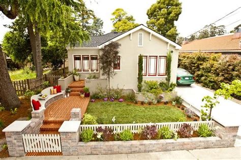 This blog post is all about showing you great ideas on backyard upgrades on a budget you can assemble at your taste. Hometalk | Total Yard Makeover on a Microscopic Budget