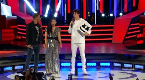 Shawn mendes appears on stage in marshmello's costume at the 2018 iheartradio muchmusic video awards at muchmusic hq on sunday (august 26) in toronto, canada. Shawn Mendes (as Marshmello😂) at MMVAs // #ShawnMendes # ...