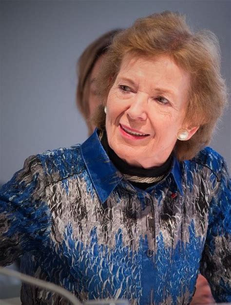 Aspn Former President Of Ireland Mary Robinson