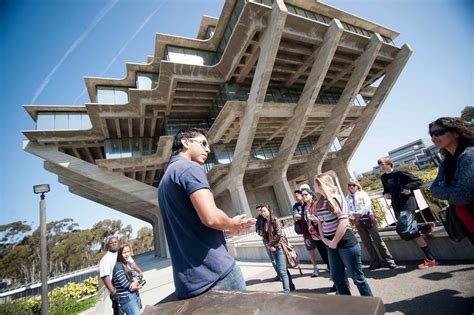 The university of california is the world's leading public research university system. UC San Diego Offers Admission to 24,552 Freshmen for Fall ...