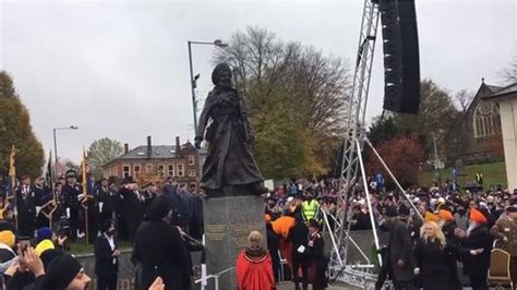 Sikh Soldier Memorial Statue In Smethwick Vandalised Bbc News