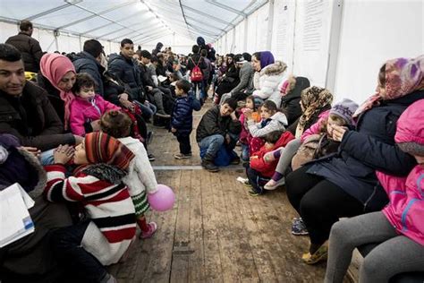 Germany Restores Eu Rules For Syrian Asylum Seekers Wsj