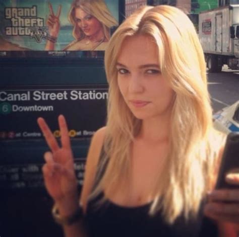 Lindsay Lohan Sues Rockstar Games Over Grand Theft Auto V Grand Theft