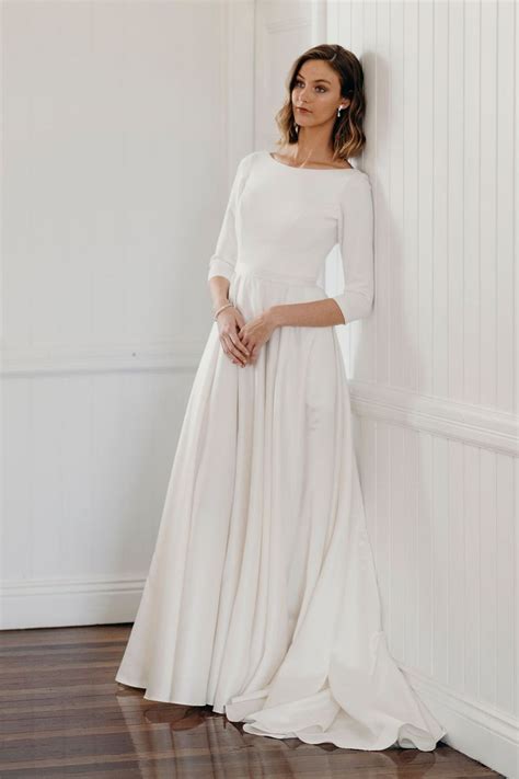 It was seriously worth the wait. Miranda // Boat neck with 3/4 sleeve in crepe with fitted ...
