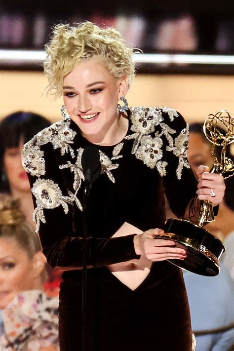 Emmys 2022 La Lista Completa De Ganadores Vogue