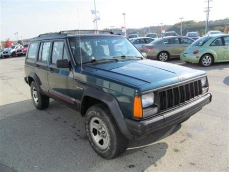 Online manual jeep > jeep cherokee. 1996 Jeep Cherokee Sport 4WD Data, Info and Specs ...