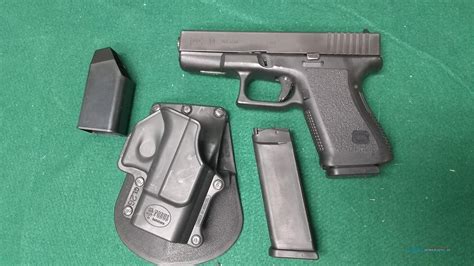 Glock 19 Gen 2 9mm Two Mags For Sale At