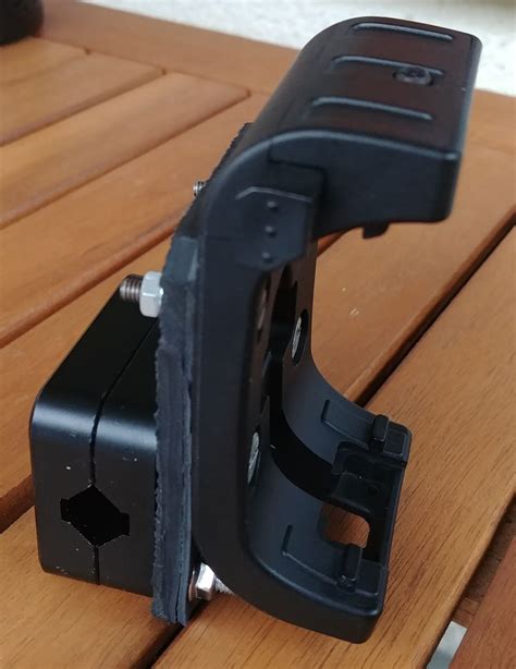 Kostenlose lieferung für viele artikel! Garmin Montana 600 mit Motorradhalterung und LifetimeMaps ...