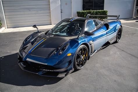 Autoart pagani huayra bc viola pso/carbon composite 1/18 scale new release! Blue Carbon Fiber Pagani Huayra BC for Sale