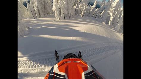 Snowmobiling Near Crescent Lake Oregon Youtube