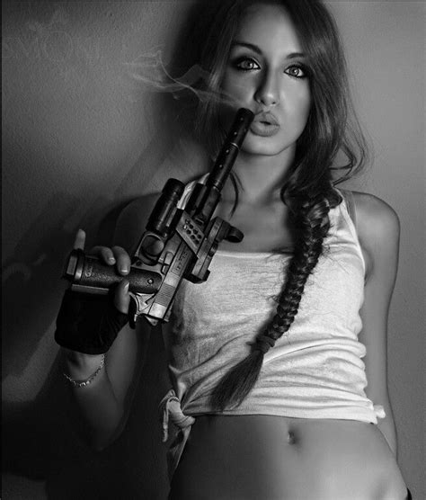 Pin By Rinnie D On Red Girl Guns Women Girl