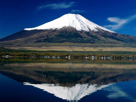 Mount Fuji The Sleeping Volcano ~ travel happy land