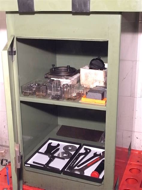 Wat vertellen over deze machine! Sold: Emco FB2 Milling Machine with Accessories - Niels ...