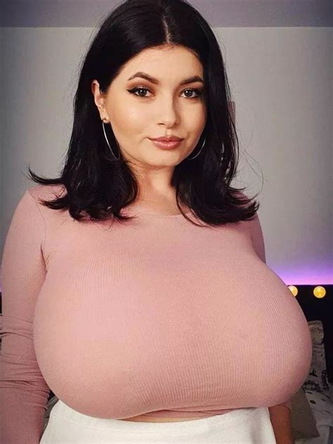 She S Full Nudes 2busty2hide NUDE PICS ORG