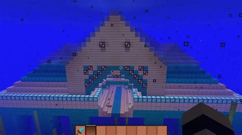 I Turned An Underwater Dungeon Into An Underwater Base Minecraft Youtube