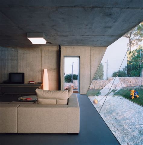 Rooftop Garden In Glass House Design Livingroom Viahousecom
