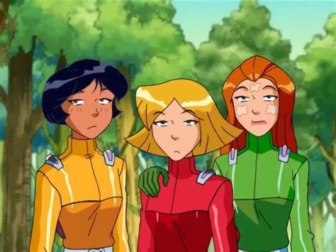 Pin By Fscott1963 On Totally Spies In 2021 Clover Totally Spies