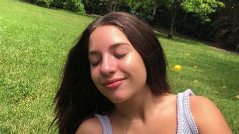 Mackenzie Ziegler Slammed For Posting Inappropriate Photos It S Just Wrong Youtube