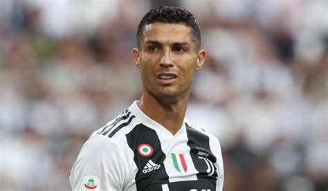 Ronaldo 7 cr7 stream live streaming links for english premier league, la liga, serie a, bundesliga and alternatives to reddit soccer streams, hesgoal, footybite, totalsportek, streamsgate, crackstreams and lmisport. Real Fans Are Not Happy With The Player Taking Ronaldo's ...