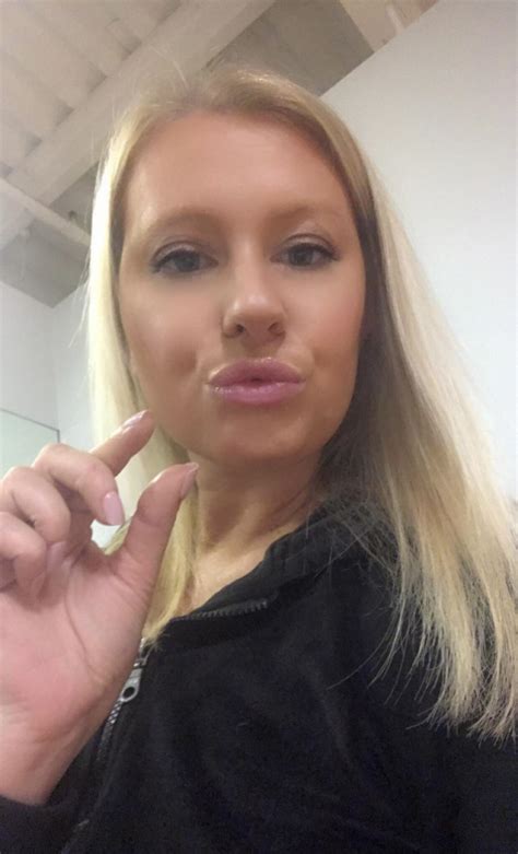 I Dont Let Micro Dicks Near My Blowjob Lips Comment Your Inches And Lets See What Id Do With