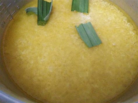 Kecanggihanini pun membuat digital rice cooker menjadi sangat multifungsi ; Sangat Mudah...Ini Cara Masak Pulut Kuning Guna Rice Cooker.