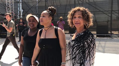 Erica Campbell Sings With Her Mother And Daughter In Israel Youtube