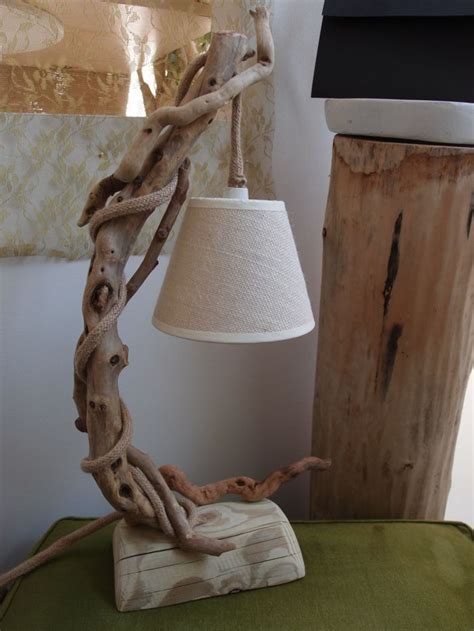 Lampe En Bois Flotté à Fabriquer Vous Même Beaucoup Didées En Photos Driftwood Furniture