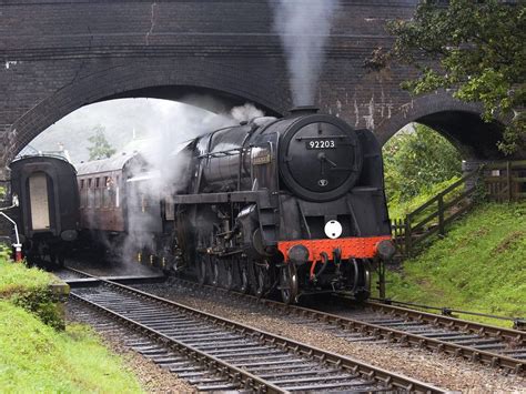 Download Steam Train Wallpaper By Dawns17 Steam Locomotive
