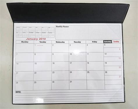 Desk Calendar (Flat) - Premiva Marketing