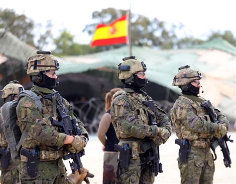 Pin De Hektor En Armia Fuerzas Especiales Fuerzas Armadas De España Operaciones Especiales