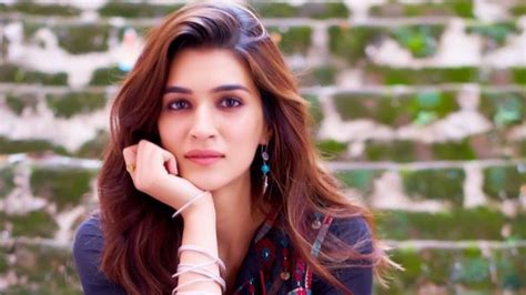 Kriti Sanon Recalls Being Body Shamed ‘was Told To Line My Lips Nostrils Flare Up