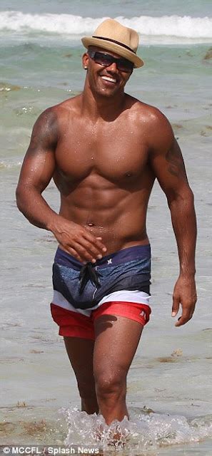 Actor Shemar Moore And His Eggplant Visit The Beach Photos