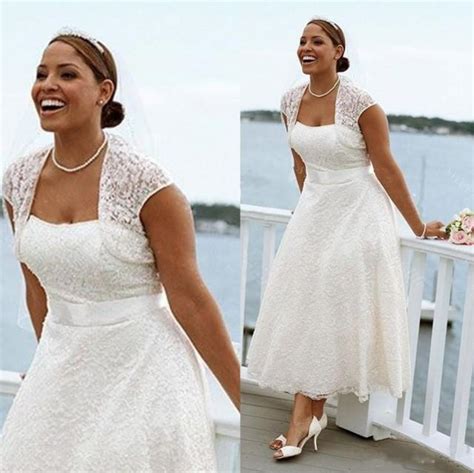 Sexy Plus Size Summer Beach Short Wedding Dresses Lace With Jacket Tea