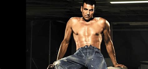 12 Bollywood Actors Whose Chiseled Sixpack Abs Will Inspire You To