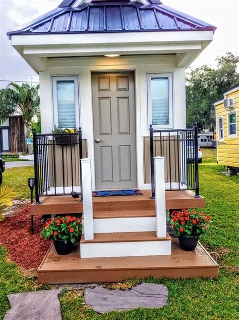 Lakeside Tiny House In Orlando Florida