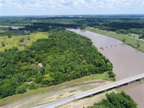 Arkansas River Land Cowley County Kansas Sundgren Realty Inc