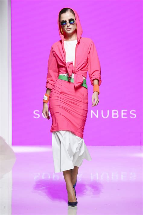 Sophia Nubes Fashion Show Arab Fashion Week Collection Spring Summer