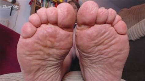 Smothering You With My Wide Feetyou Have One Final Wank Mp4 Hd720