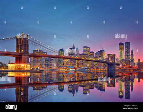 Brooklyn Bridge And Manhattan At Dusk Stock Photo Alamy