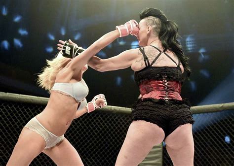 Female MMA Fighter My 12 Pound Breasts Are Making It Hard To Agree