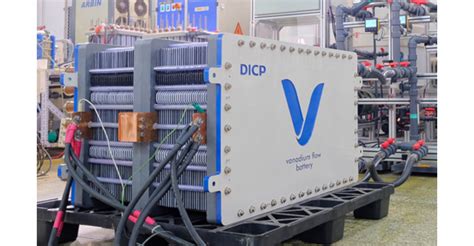 A Low Cost High Power Density Vanadium Flow Battery Stack
