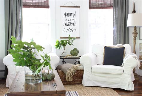 Farmhouse Fall Living Room - Rooms For Rent blog