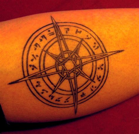 30 Stunning Compass Tattoo Designs Entertainmentmesh