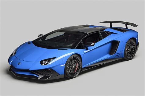 5 Things To Know About The Lamborghini Aventador Lp 750 4 Sv Roadster