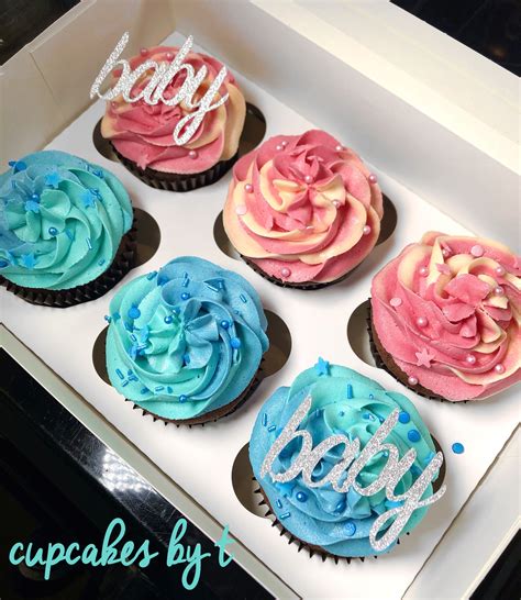 gender reveal pink and blue cupcakes in 2021 gender reveal cupcakes gender reveal dessert